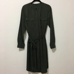 Banana Republic Dresses - Banana Republic long sleeve midi olive dress Sz6 Banana Republic Dresses - Banana Republic long sleeve midi olive dress Sz6
